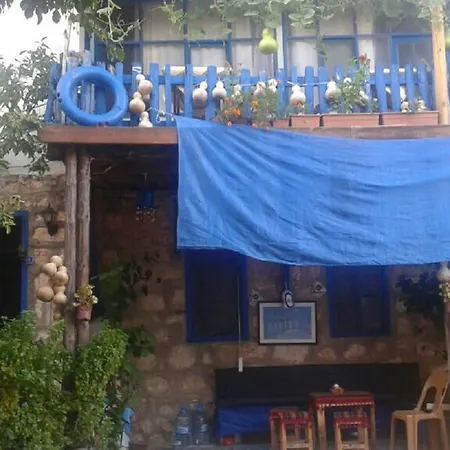 Ozturk Marin Gazde/Camere de închiriat Kaleucagız